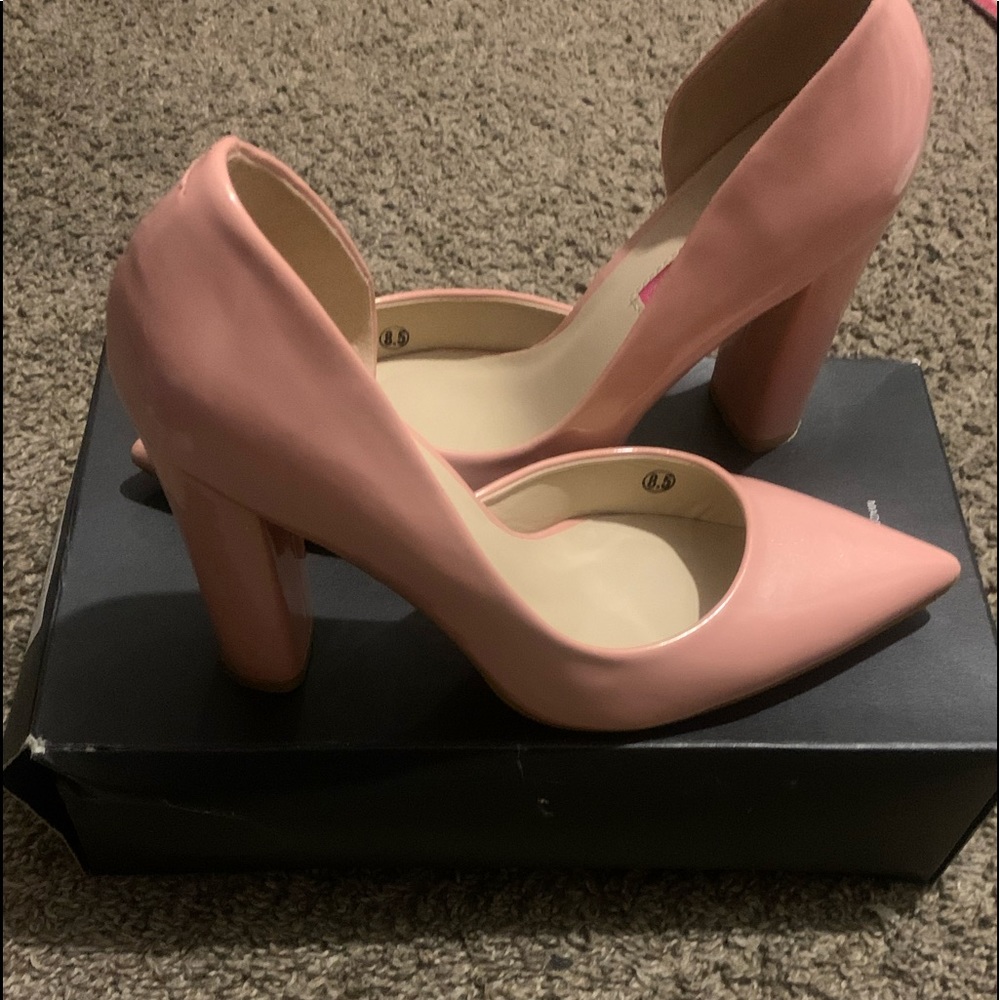 Great Pair Of Heels !